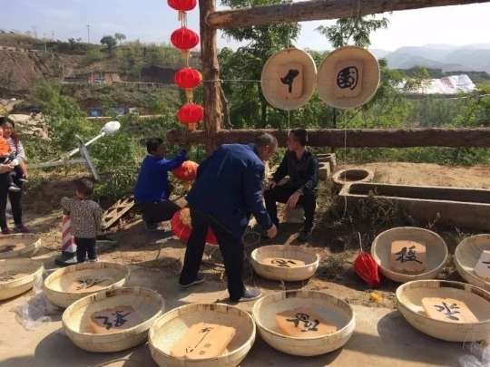 中国第一个以影像为主题的村落—— 永和县“中国摄影家永和奇奇里影像村”开园