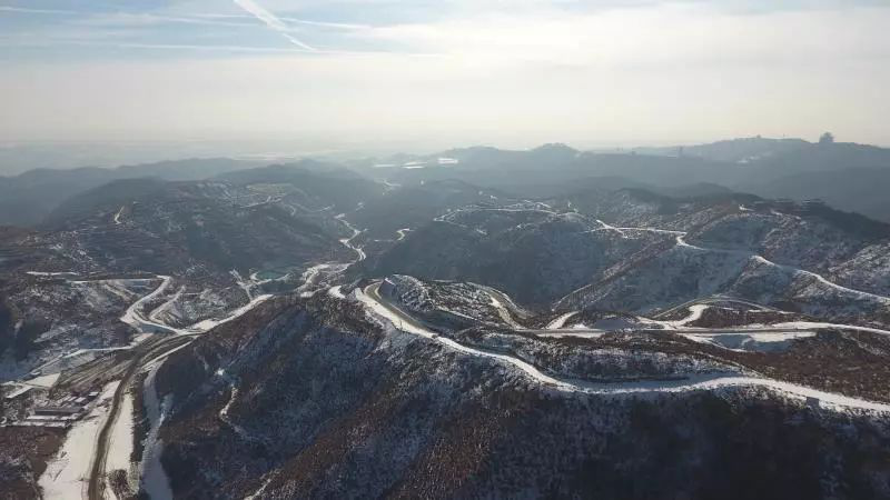 燃！燃！燃！乌金山李宁国际滑雪场即将燃爆本周末