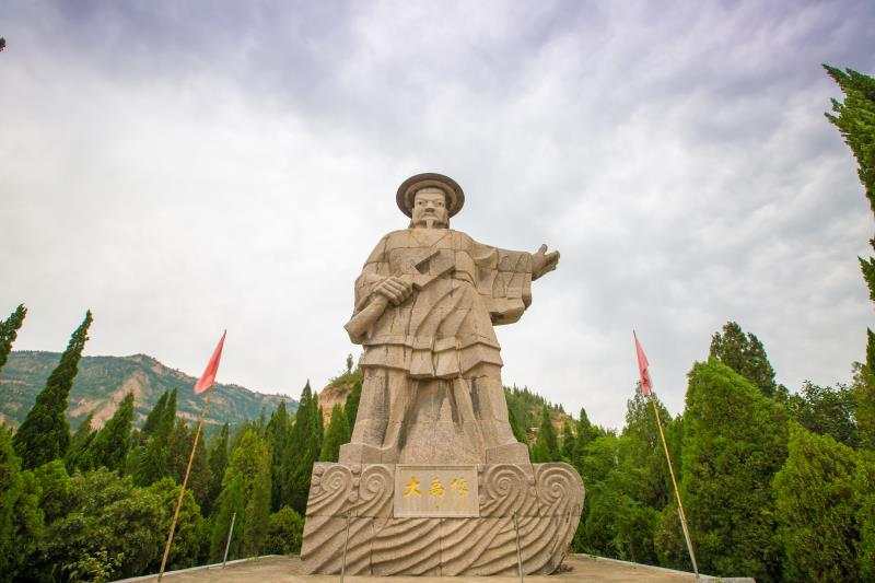 看大戏、赏表演、逛美景、中大奖 大禹渡古庙会让您一次玩个够
