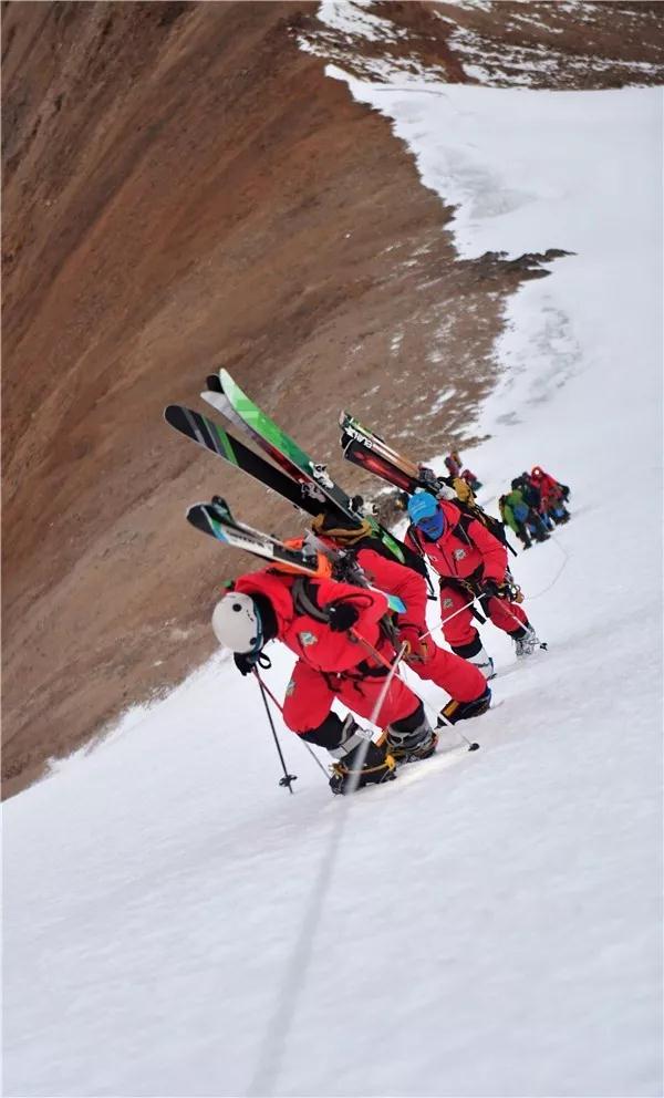 登山专家护航，2018第十六届中国西藏登山大会今日开幕！！！