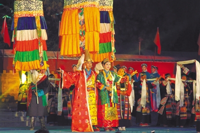 西藏自治区日喀则市吉隆举办首届边贸文化旅游节