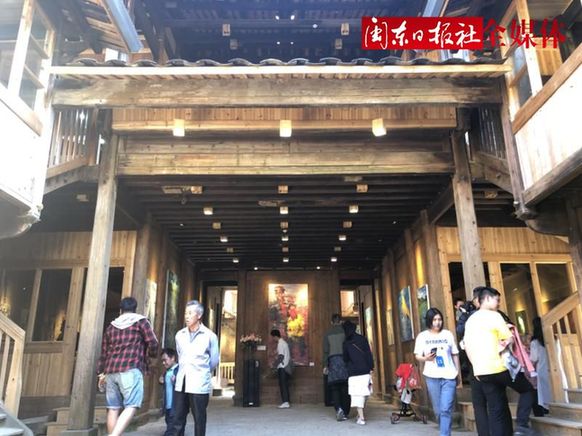 屏南：龙潭美术馆正式对外开放 吸引众多游客观赏