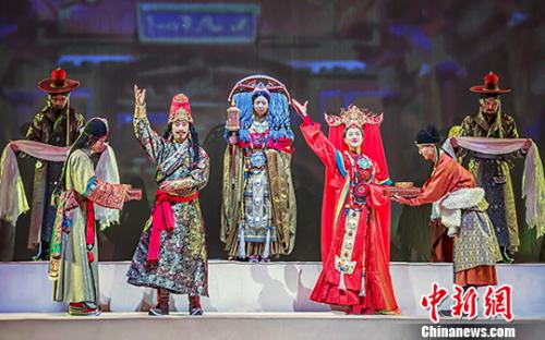 西藏历史舞台剧《金城公主》拉萨河畔首次公演